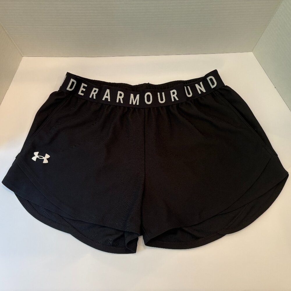 Under Armour, Size SM, Athletic Shorts, Black